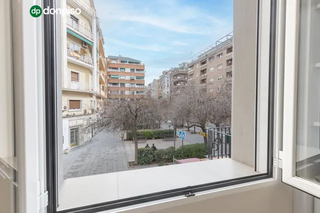Exclusivo piso de lujo en pleno centro de Granada — 38