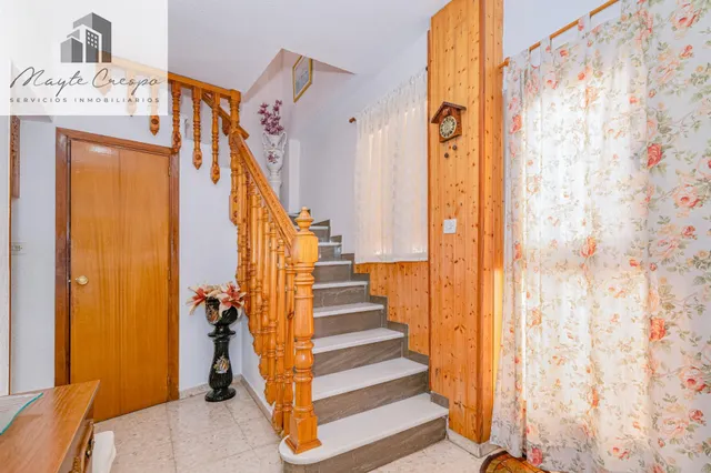 Casa pareada en La Zubia — 10