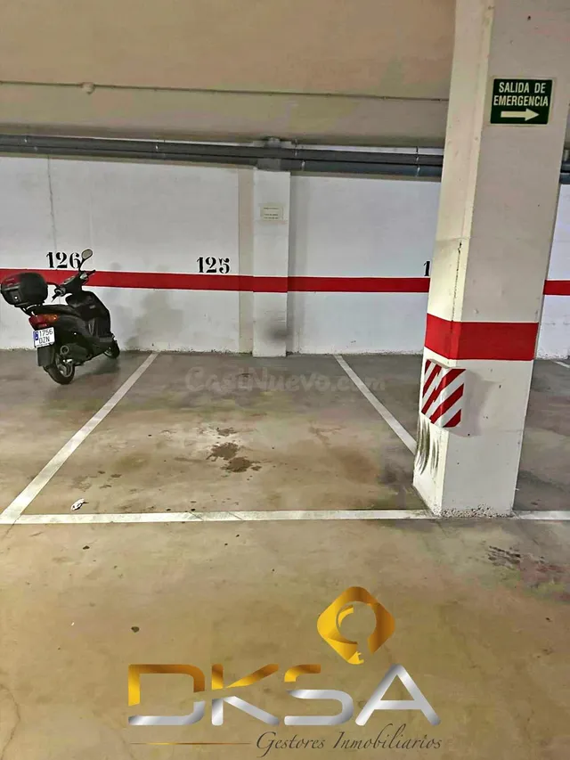 A la venta plazas de párking en la calle Algemesí, Castellón - foto 2