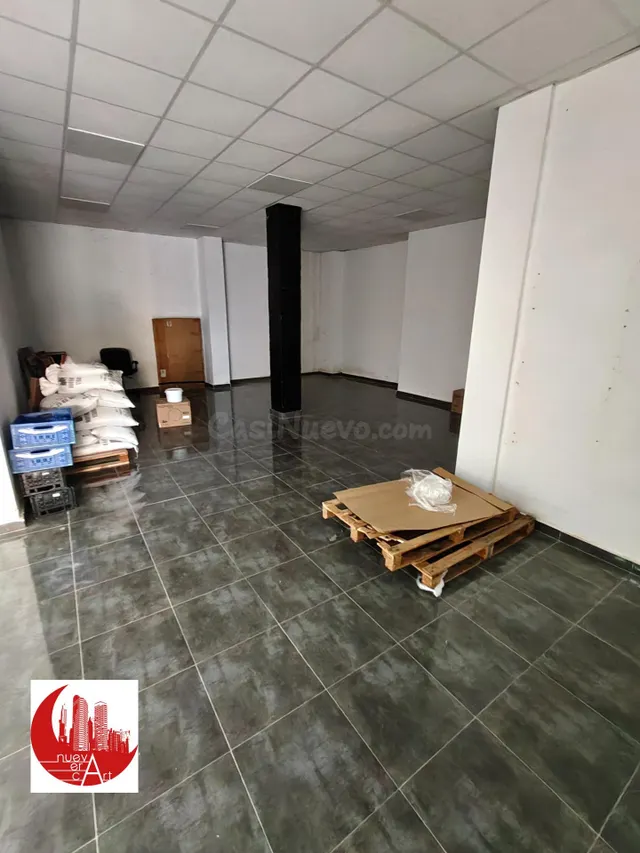 Local Comercial en Venta en Barrio Peral - Oportunidad Única — 2