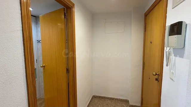 ¡Vistas despejadas al mar desde un piso 11 en Residencial El Brezo! — 5
