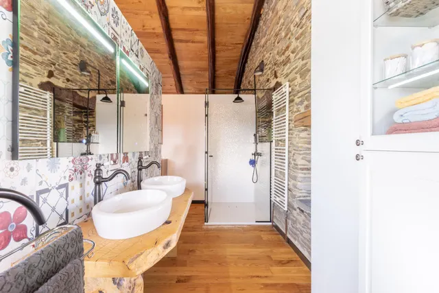 CASA CON ENCANTO EN LUGO — 29