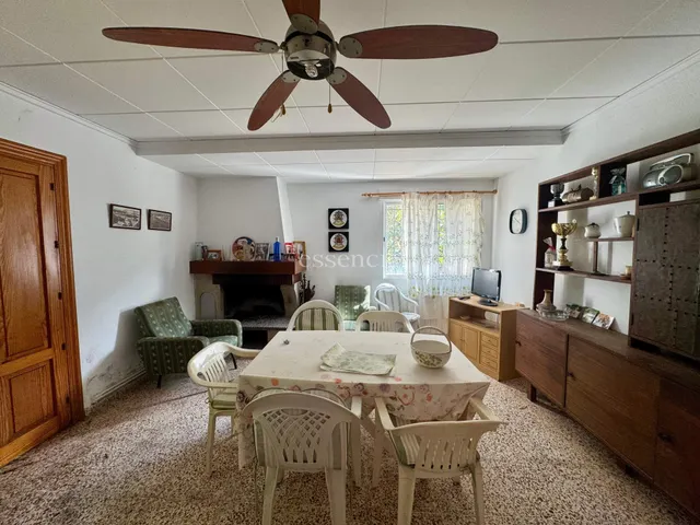 ESPECTACULAR CHALET EN LA DROVA — 23