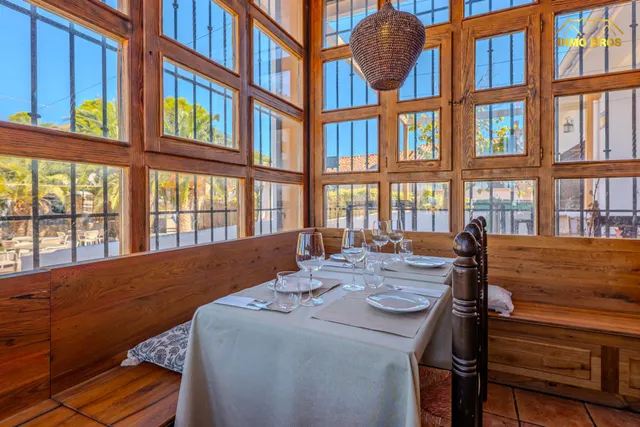 “Restaurante con licencia en 1.993 m2 de parcela y potencial para 3 viviendas en Hita” — 8