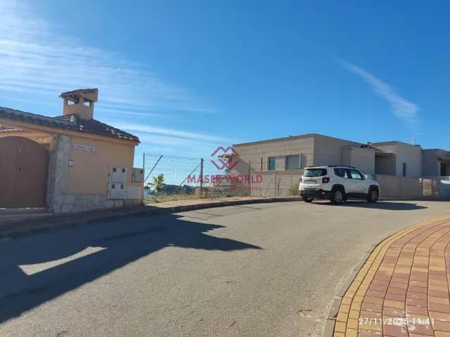 TERRENO EN VENTA A 300 METROS DE LA PLAYA — 7
