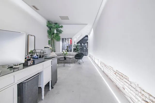 Se vende espectacular espacio comercial reformado en el cora - foto 3