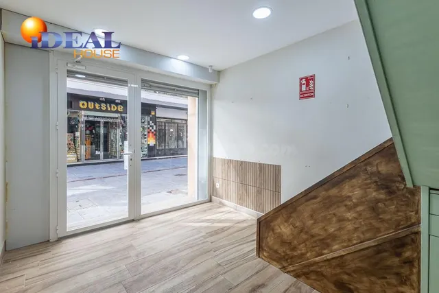 Edificio junto a Plaza Bib-rambla. - foto 4