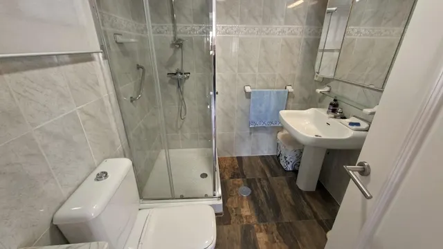 Piso en Benidorm, Rincon de Loix - €280.000 — 24