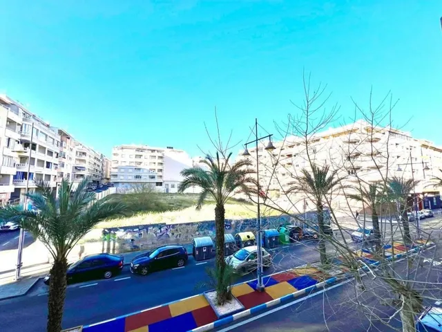 Apartamento 33m² en venta - Estacion de autobuses — 18