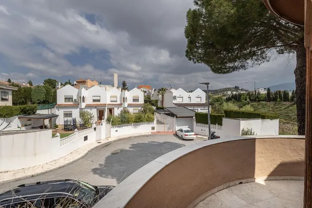 Espectacular casa independiente con piscina y grandes vistas en Monteluz (Peligros) — 29