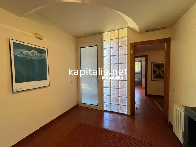 Fantástico chalet a la venta en Ontinyent , zona la Solana . — 19