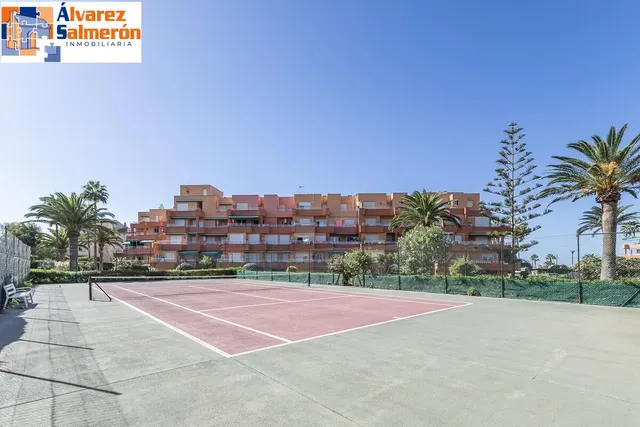 Piso en Jardines del Mar, Salobreña. — 36
