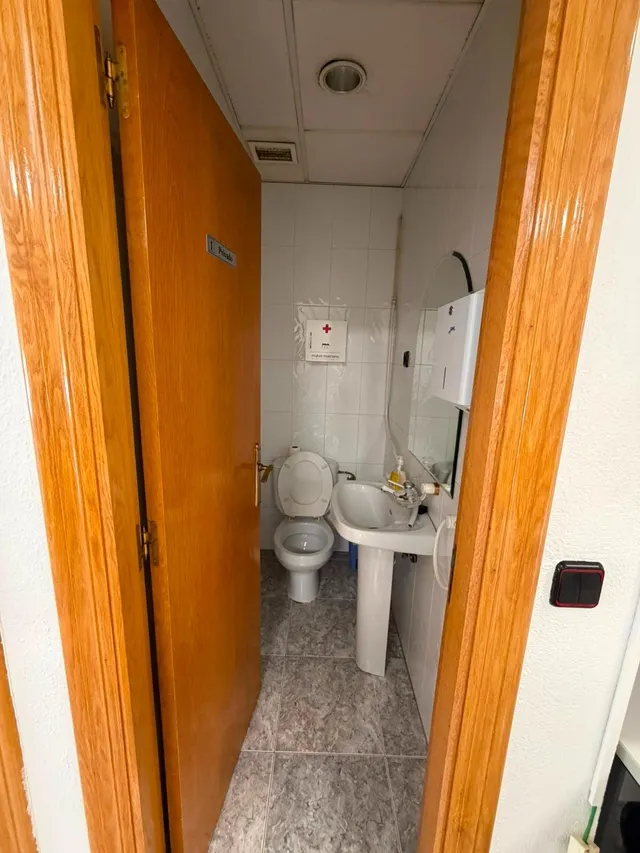 Amplio local comercial en venta en el centro de Mazarrón — 14