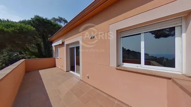 Chalet Independiente en Lloret de Mar — 40
