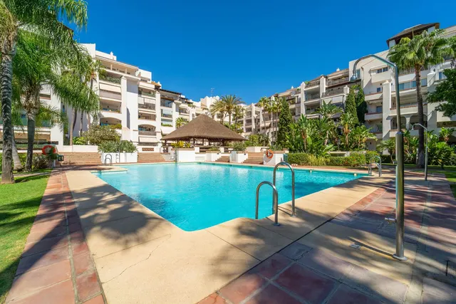 Apartamento 2 habitaciones 117m² en venta - Centro — 33