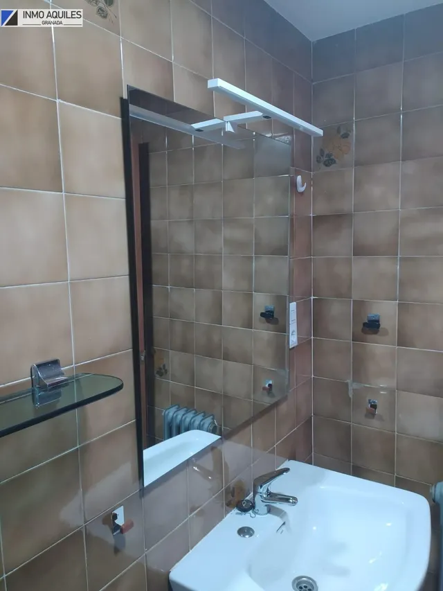 Apartamento en Granada con parking incluido — 9