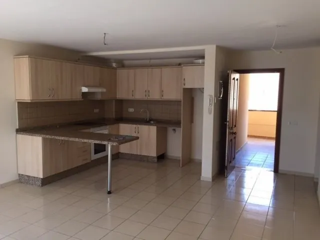 Piso llano camello 2 habitaciones garaje y trastero — 4
