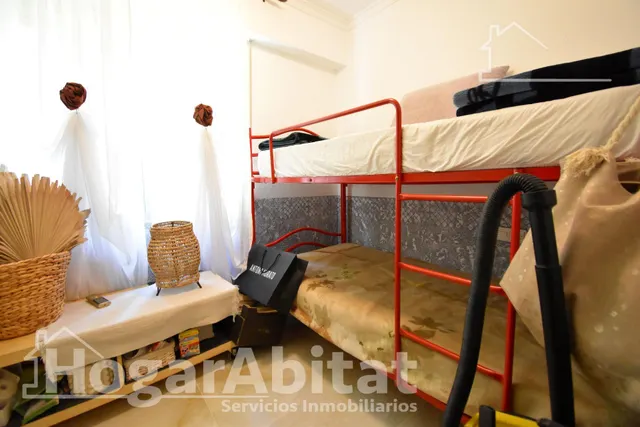 ¡chalet totalmente reformado con licencia turística! amplio con 4 viviendas independientes y piscina privada — 32