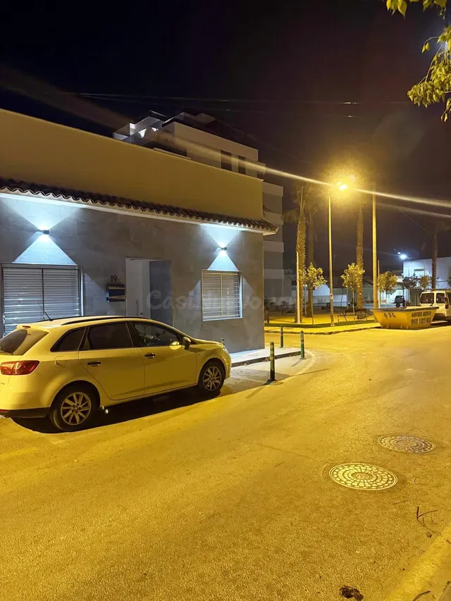 CASA INDEPENDIENTE EN PLANTA BAJA REFORMADA Y CON SOLARIUM - foto 5