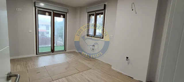 ¡EXCLUSIVA! Encantadora casa PAREADA en Moaña con vistas al mar y la montaña. — 24
