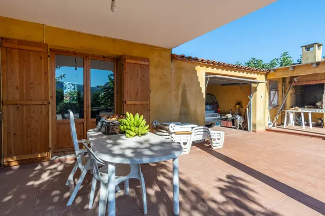 Villa 6 habitaciones 361m² en venta - Centro — 23
