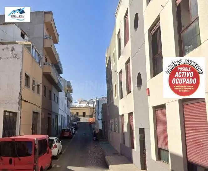 Venta de Piso + Garaje en  Arucas (Las Palmas)