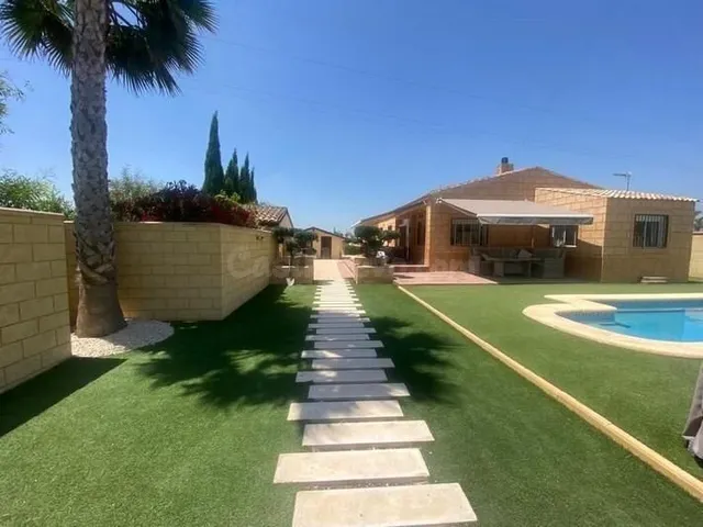 Casa de campo 5 habitaciones 197m² en venta - Pueblo 11 - foto 5