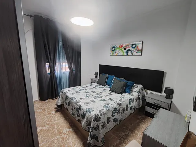 Chalet independiente con piscina y parcela de 1.221 m2 en Las Quemadillas. Córdoba — 12