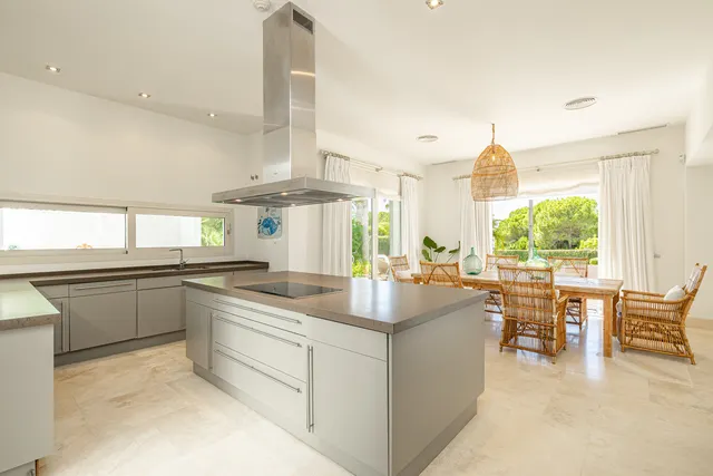Chalet 4 habitaciones 615m² en venta - Costa Del Sol — 21