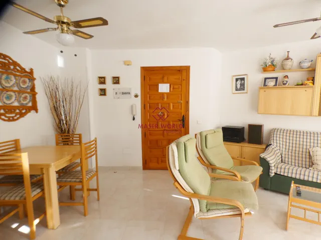 SE VENDE PISO EN RESIDENCIAL CON PISCINA COMUNITARIA Y GARAJE MUY CERCA DE LA PLAYA — 6