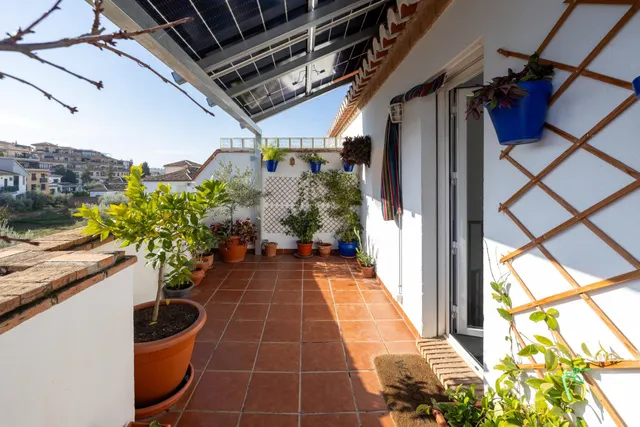 MARAVILLOSA CASA  A POCOS MINUTOS DEL CENTRO DE LA ZUBIA — 41