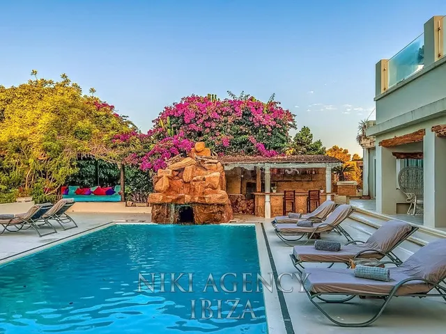 Casa-Chalet en Venta en Santa Eularia Des Riu Baleares — 5