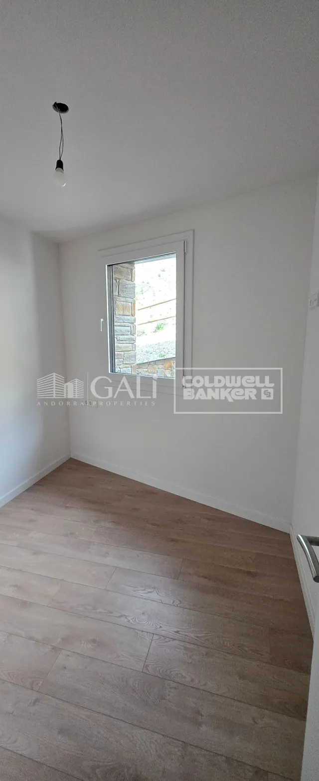 Atico-duplex de nueva contrucción a estrenar en canillo con 2 plazas de parking y 2 trasteros — 20