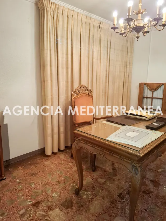 Piso 8 habitaciones 291m² en venta - Oliva pueblo — 26