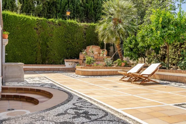 Chalet exclusivo una sola planta en el centro de La Zubia — 5