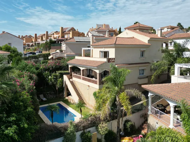 Chalet 4 habitaciones 371m² en venta - Riviera del sol - foto 3