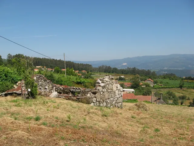 Casa para restaurar - foto 3