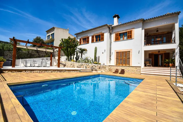 Encantadora casa de pueblo con terreno y piscina además de u - foto 5