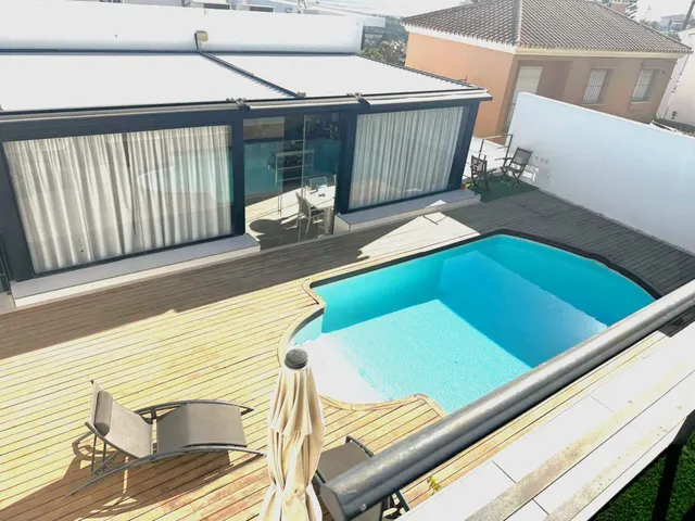 Chalet 4 habitaciones 387m² en venta - Centro — 21