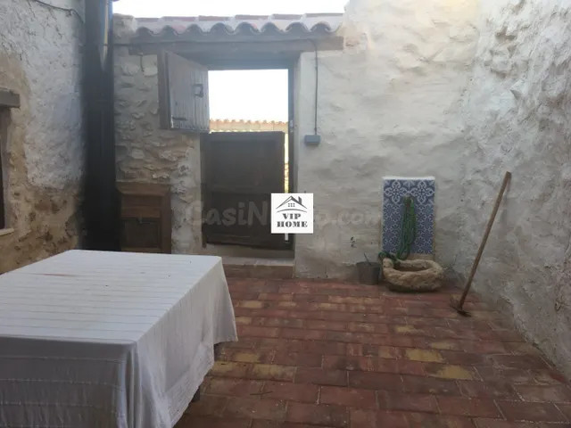 VIP HOME VENDE CASA RUSTICA CON ENCANTO EN LAS CUEVAS DEL MO