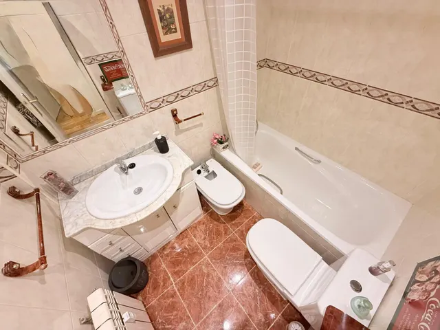 Excelente oportunidad de inversión: NUDA PROPIEDAD en zona consolidada de Madrid — 18