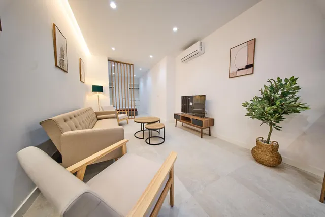 Estudio en venta en Avenida de Madrid — 14