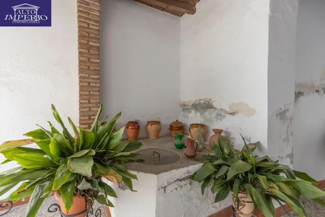 EXCEPCIONAL OPORTUNIDAD EN PLENO CENTRO DE HUÉTOR VEGA — 21