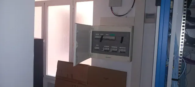 OFICINA TOTALMENTE REFORMADA DE 300 M2 EN ALQUILER | 1.700 €/MES — 5