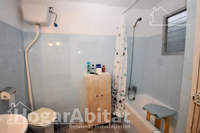 ¡UBICACIÓN IDEAL! CASA ESQUINERA Y ACOGEDORA CON TERRAZA — 24