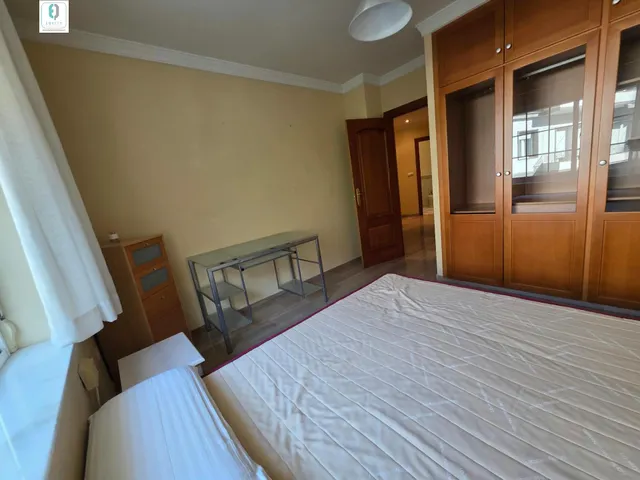 Gran piso de 3 dormitorios y 2 baños en la mejor ubicación — 29