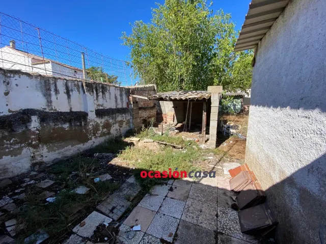 CASA DE 500 M2 A LA VENTA EN BELMEZ — 8