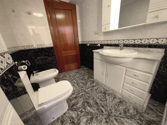 Última habitación libre para chica estudiante — 21