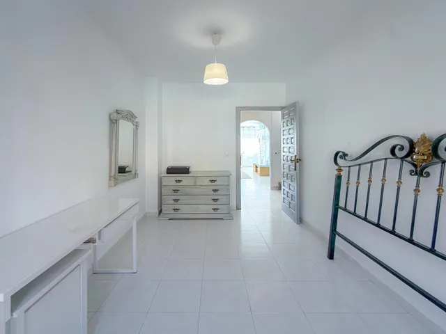 La Veleta! Impresionante Ático con excelente distribución de espacios + Gran terraza y Solarium privado con espectaculares vistas al mar — 20