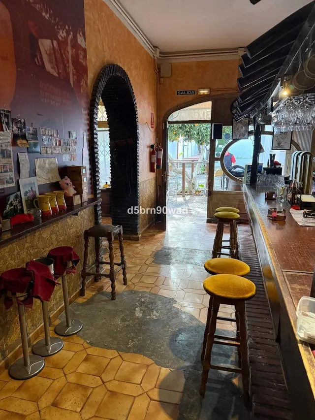 Restaurante 310m² en venta - Marbella — 9